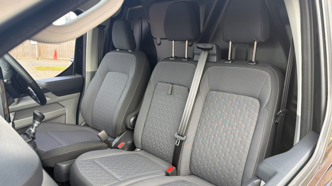 Ford Transit Custom 280 L1 Diesel Fwd 2.0 EcoBlue 136ps H1 Van Limited - Image 35